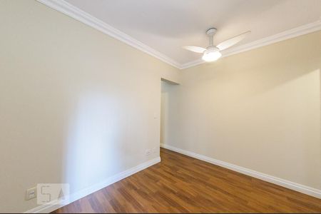 Sala de apartamento para alugar com 1 quarto, 45m² em Cambuí, Campinas