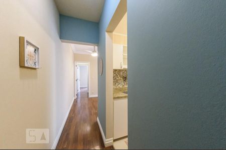 Entrada de apartamento para alugar com 1 quarto, 45m² em Cambuí, Campinas