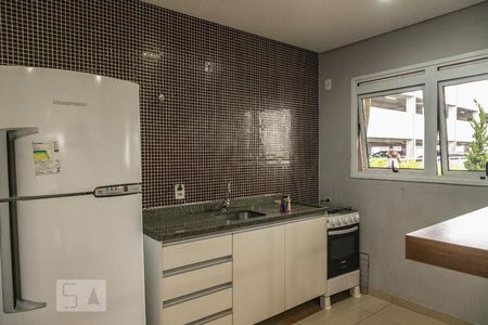 Apartamento para alugar com 35m², 1 quarto e 1 vaga Apartamento para alugar com 35m², 1 quarto e 1 vagaÁrea comum - Salão de festas