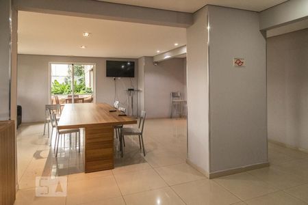 Apartamento para alugar com 35m², 1 quarto e 1 vaga Apartamento para alugar com 35m², 1 quarto e 1 vagaÁrea comum - Salão de festas