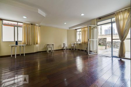 Apartamento à venda com 60m², 2 quartos e 1 vagaSalão de Festas