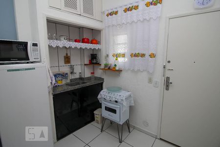 Studio para alugar com 20m², 1 quarto e sem vagaCozinha - Armários