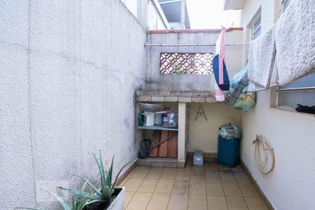 Casa à venda com 102m², 2 quartos e 2 vagasLavanderia