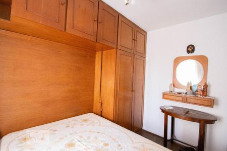 Casa à venda com 102m², 2 quartos e 2 vagasQuarto 2