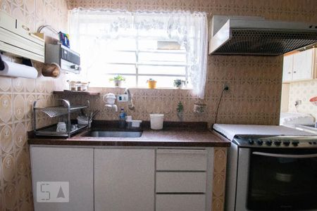 Casa à venda com 102m², 2 quartos e 2 vagasCozinha