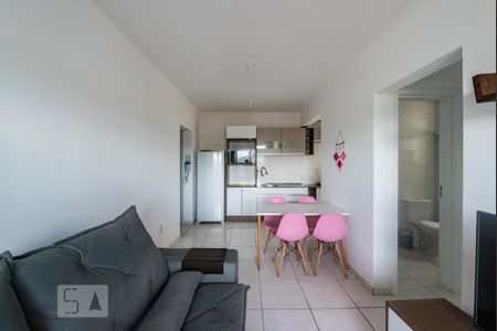 Sala de apartamento para alugar com 2 quartos, 56m² em Potecas, São José