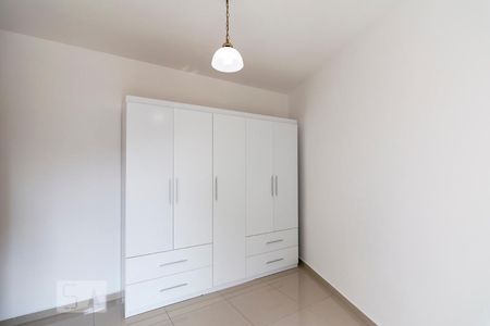 Apartamento à venda com 74m², 2 quartos e 2 vagasSuíte 2