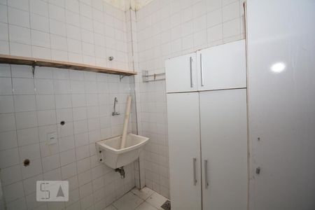 Casa de condomínio à venda com 90m², 3 quartos e 1 vagaÁrea de Serviço
