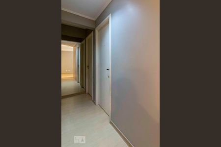Apartamento à venda com 64m², 3 quartos e 1 vaga Apartamento à venda com 64m², 3 quartos e 1 vagaCorredor