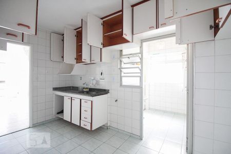 Apartamento para alugar com 100m², 3 quartos e 2 vagasCozinha