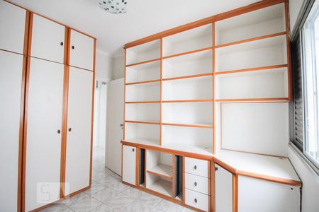 Apartamento para alugar com 100m², 3 quartos e 2 vagasQuarto 3