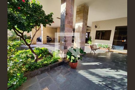 Apartamento à venda com 66m², 2 quartos e 1 vagaÁrea comum