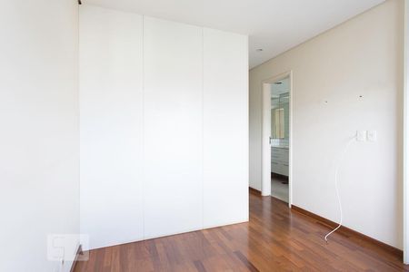 Apartamento para alugar com 270m², 3 quartos e 4 vagasSuíte 1