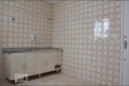 Apartamento à venda com 60m², 2 quartos e 1 vagaCozinha