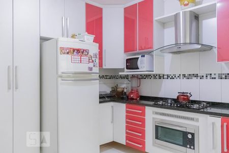 Casa à venda com 100m², 3 quartos e 2 vagasCozinha