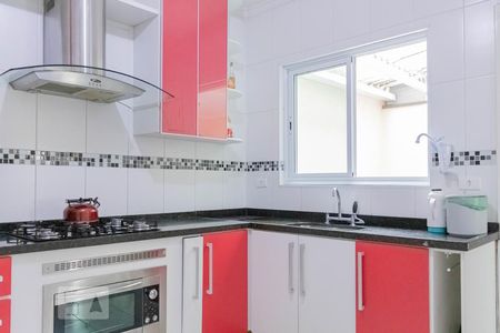 Casa à venda com 100m², 3 quartos e 2 vagasCozinha