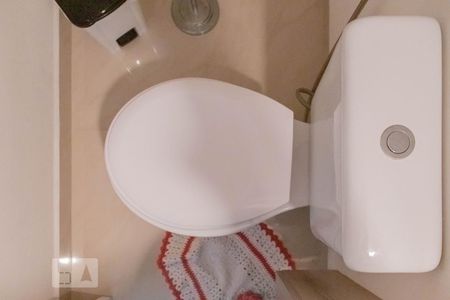 Casa à venda com 100m², 3 quartos e 2 vagasLavabo