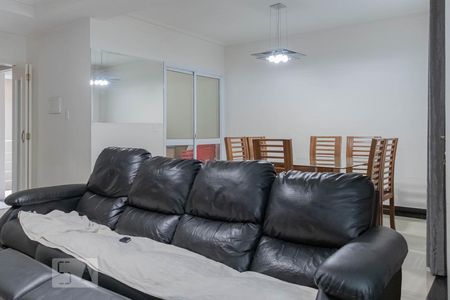 Casa à venda com 100m², 3 quartos e 2 vagasSala