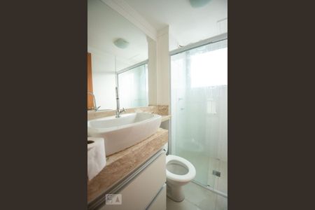 Banheiro de apartamento à venda com 2 quartos, 41m² em Jardim Centenário, Campinas