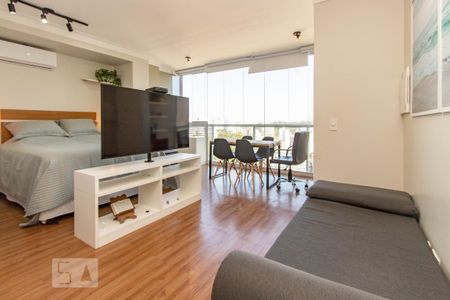 Suite - Sala  de kitnet/studio para alugar com 1 quarto, 35m² em Real Parque, São Paulo