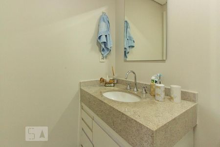 Studio para alugar com 35m², 1 quarto e 1 vaga Studio para alugar com 35m², 1 quarto e 1 vagaBanheiro