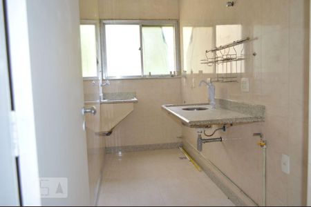 Apartamento à venda com 55m², 2 quartos e 1 vagaCozinha e Área de Serviço