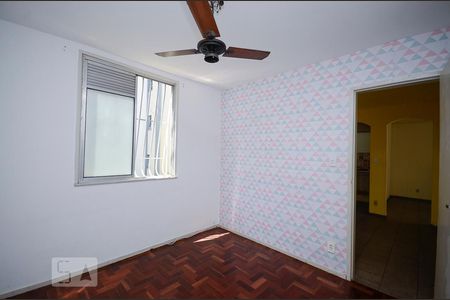 Quarto 1 de apartamento à venda com 3 quartos, 60m² em Barreto, Niterói