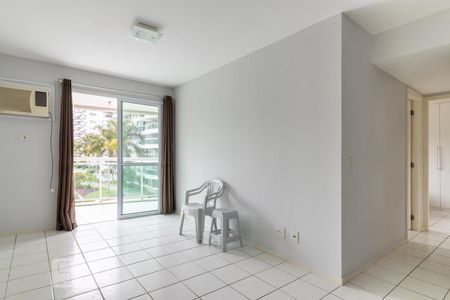 Sala de apartamento para alugar com 2 quartos, 70m² em Recreio dos Bandeirantes, Rio de Janeiro