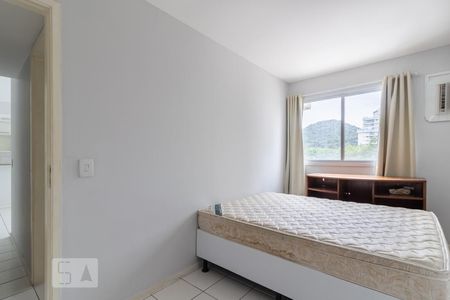 Suíte de apartamento para alugar com 2 quartos, 70m² em Recreio dos Bandeirantes, Rio de Janeiro