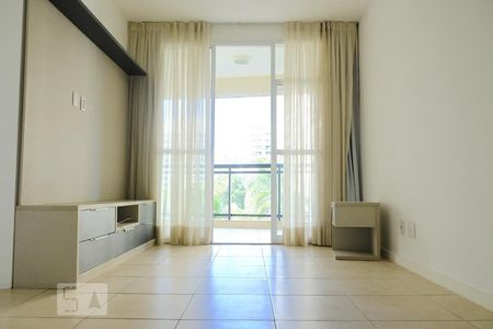 Sala de apartamento à venda com 2 quartos, 70m² em Jacarepaguá, Rio de Janeiro