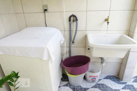 Casa à venda com 60m², 2 quartos e sem vagaDetalhe da area de serviço