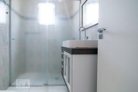 Apartamento à venda com 65m², 2 quartos e 1 vagaBanheiro Social