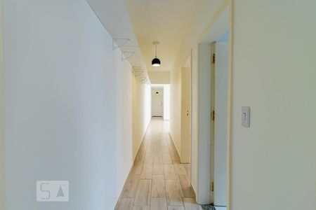 Apartamento à venda com 78m², 2 quartos e 1 vagaCorredor