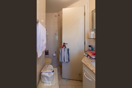 Apartamento à venda com 100m², 3 quartos e 2 vagasBanheiro da Suíte