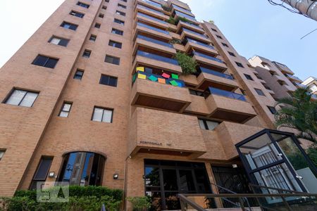 Apartamento à venda com 100m², 3 quartos e 2 vagasFachada