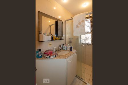 Apartamento à venda com 100m², 3 quartos e 2 vagasBanheiro da Suíte