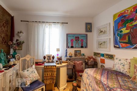 Apartamento à venda com 100m², 3 quartos e 2 vagasQuarto