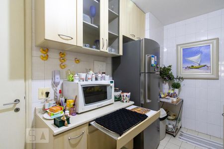 Apartamento à venda com 100m², 3 quartos e 2 vagasCozinha