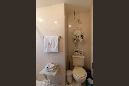 Apartamento à venda com 100m², 3 quartos e 2 vagasBanheiro da Suíte