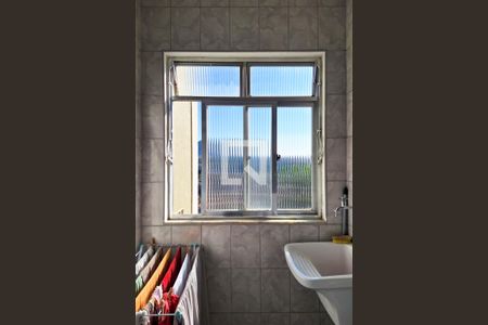 Apartamento à venda com 76m², 2 quartos e 1 vagaÁrea de Serviço