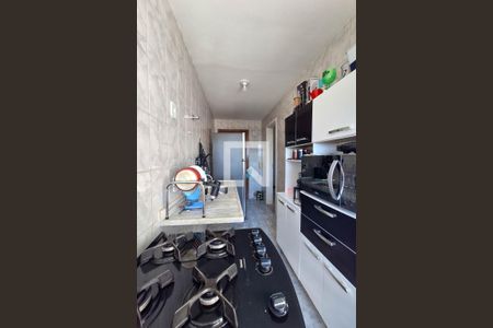 Apartamento à venda com 76m², 2 quartos e 1 vagaCozinha