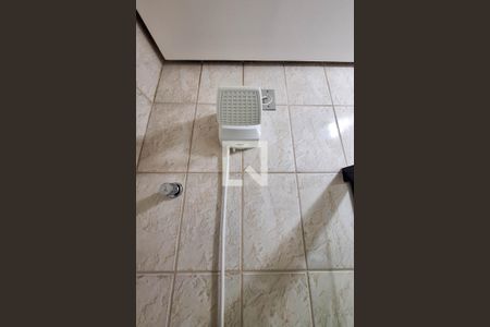 Apartamento à venda com 76m², 2 quartos e 1 vagaBanheiro Social