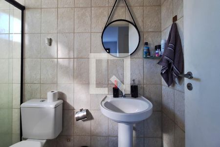 Apartamento à venda com 76m², 2 quartos e 1 vagaBanheiro da Suíte