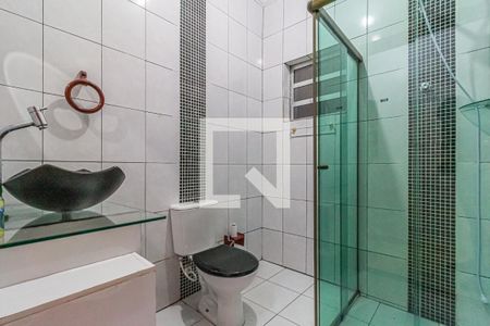 Casa à venda com 190m², 2 quartos e 2 vagasBanheiro
