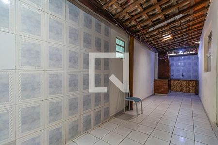 Casa à venda com 190m², 2 quartos e 2 vagasÁrea de Serviço