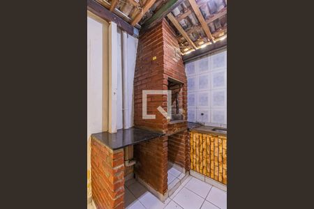 Casa à venda com 190m², 2 quartos e 2 vagasÁrea de Serviço - Churrasqueira