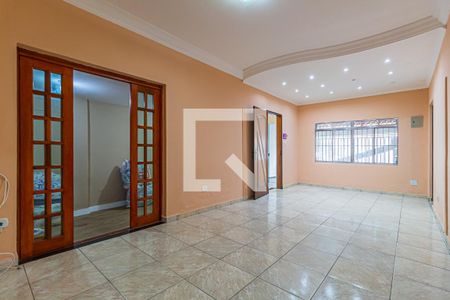 Sala de casa à venda com 2 quartos, 190m² em Jardim Ocara, Santo André