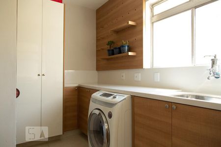 Apartamento à venda com 80m², 2 quartos e 1 vagaÁrea de serviço