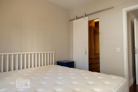 Apartamento à venda com 80m², 2 quartos e 1 vagaQuarto suíte