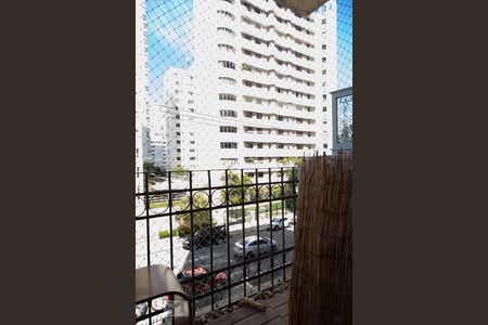 Apartamento à venda com 80m², 2 quartos e 1 vagaVaranda do quarto suíte